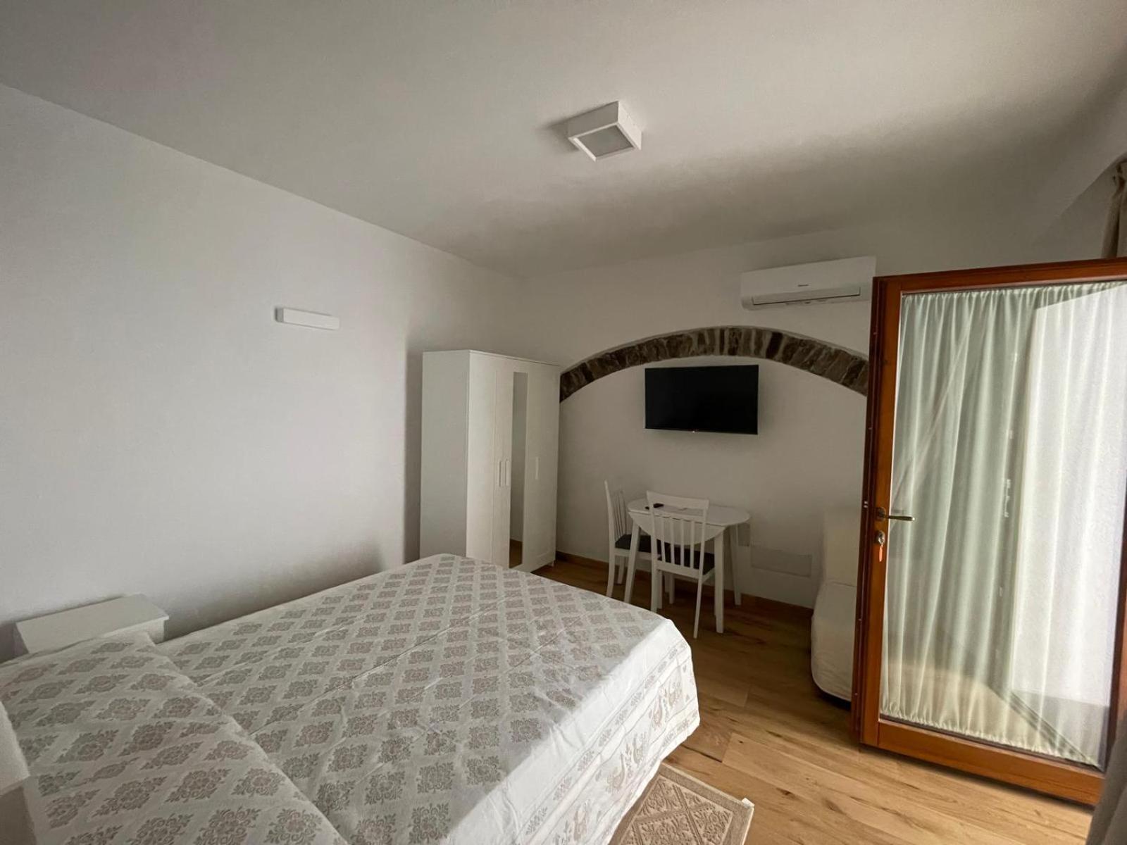Hotel Sa Troppa De Sos Chentu à Dorgali Extérieur photo