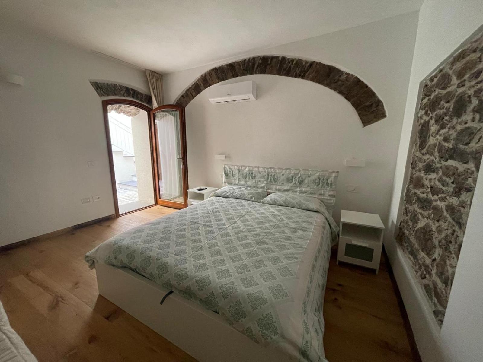 Hotel Sa Troppa De Sos Chentu à Dorgali Extérieur photo