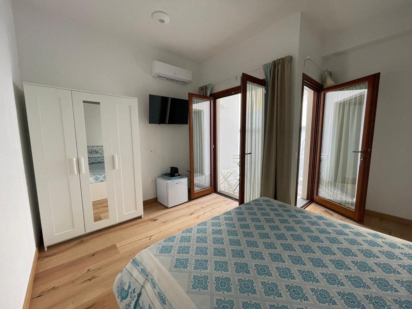 Hotel Sa Troppa De Sos Chentu à Dorgali Extérieur photo