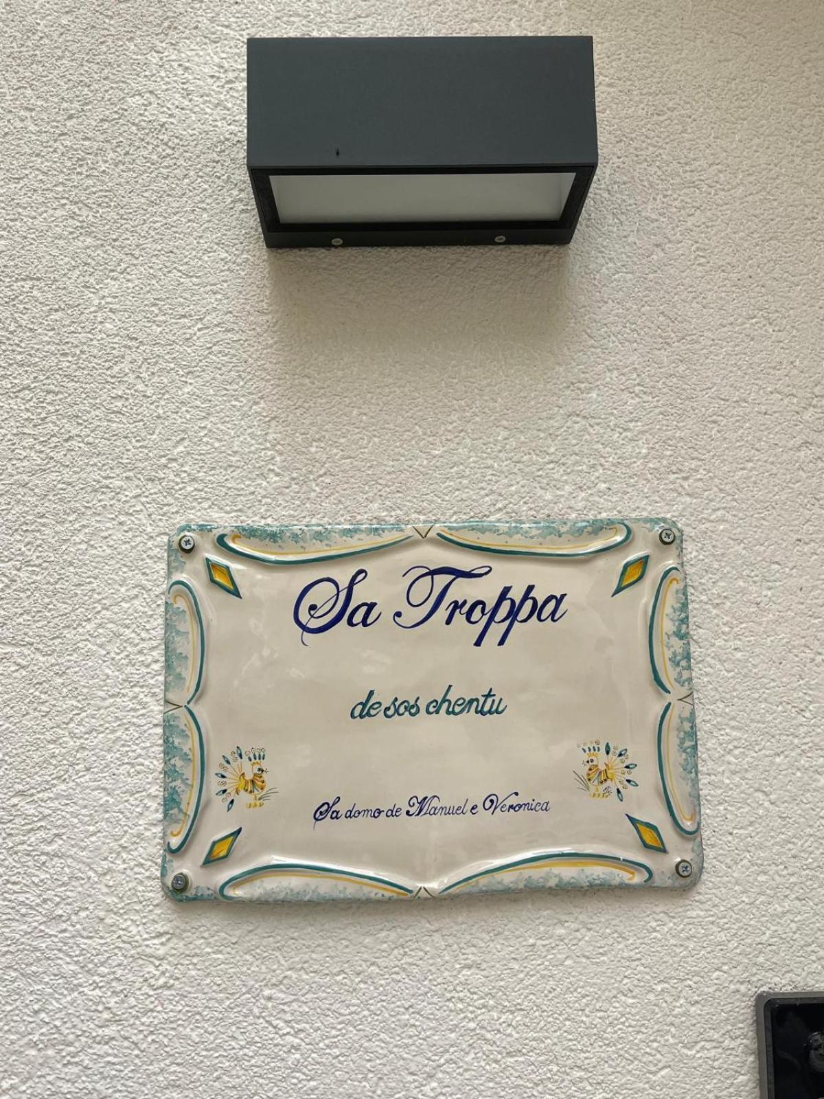Hotel Sa Troppa De Sos Chentu à Dorgali Extérieur photo