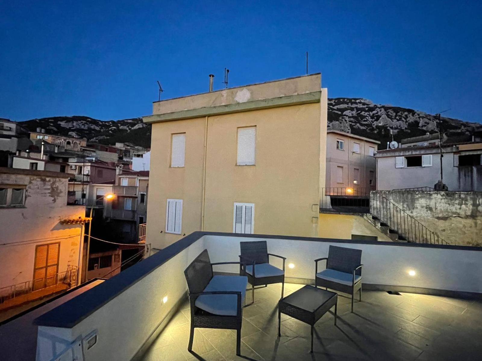 Hotel Sa Troppa De Sos Chentu à Dorgali Extérieur photo